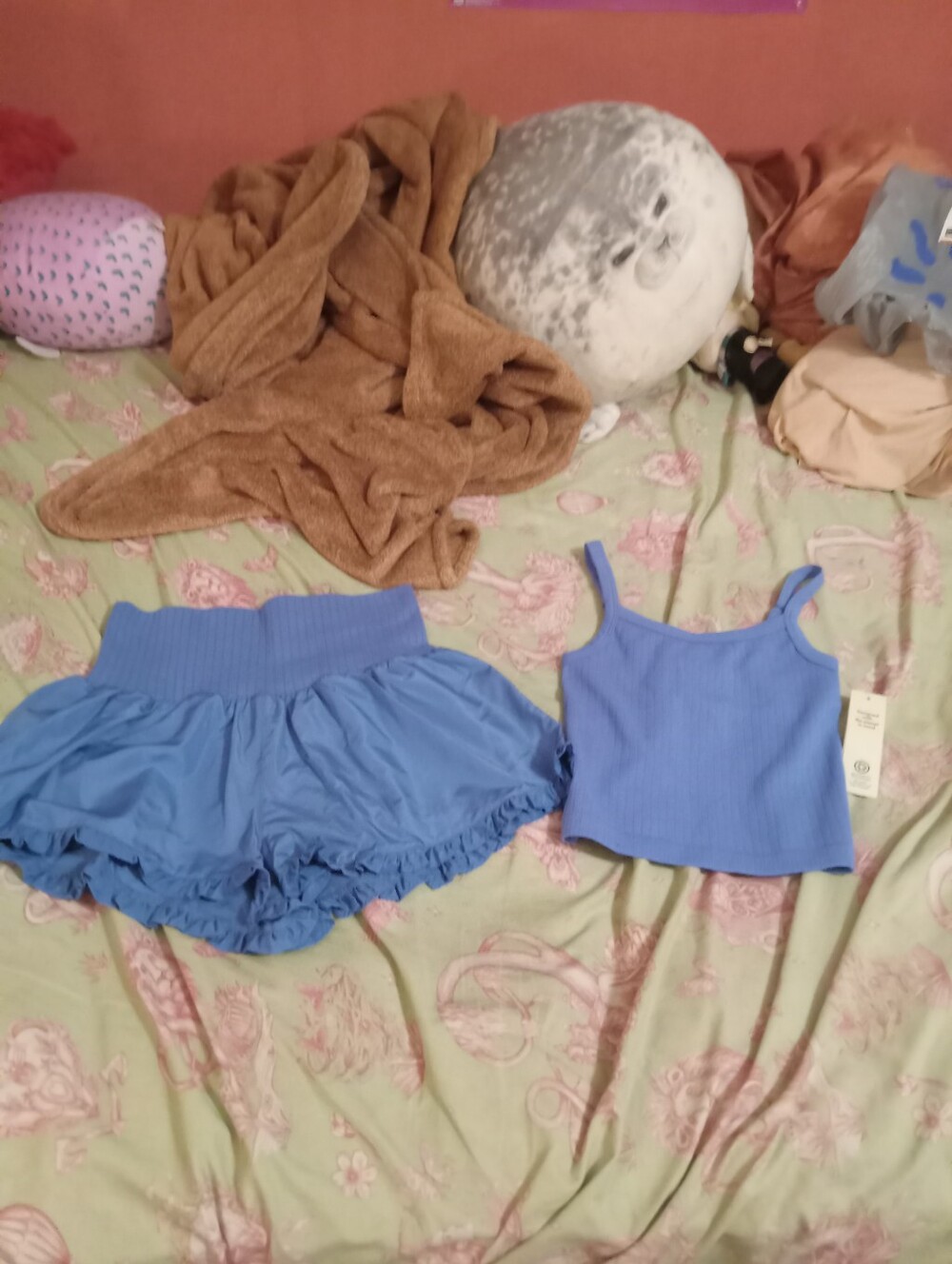 NWT Women's Size S No Boundaries Tank Top & Ruffle Hem Short Set
